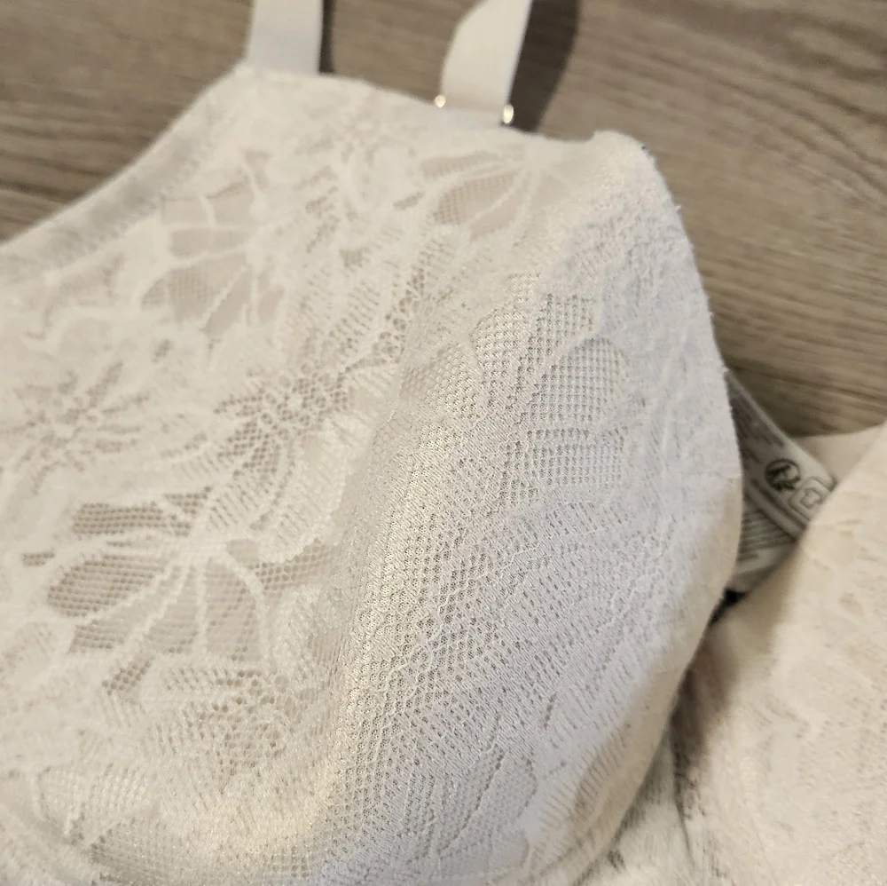 Primark White Lace Bra Floral and Panty Set Medium 36E EUC